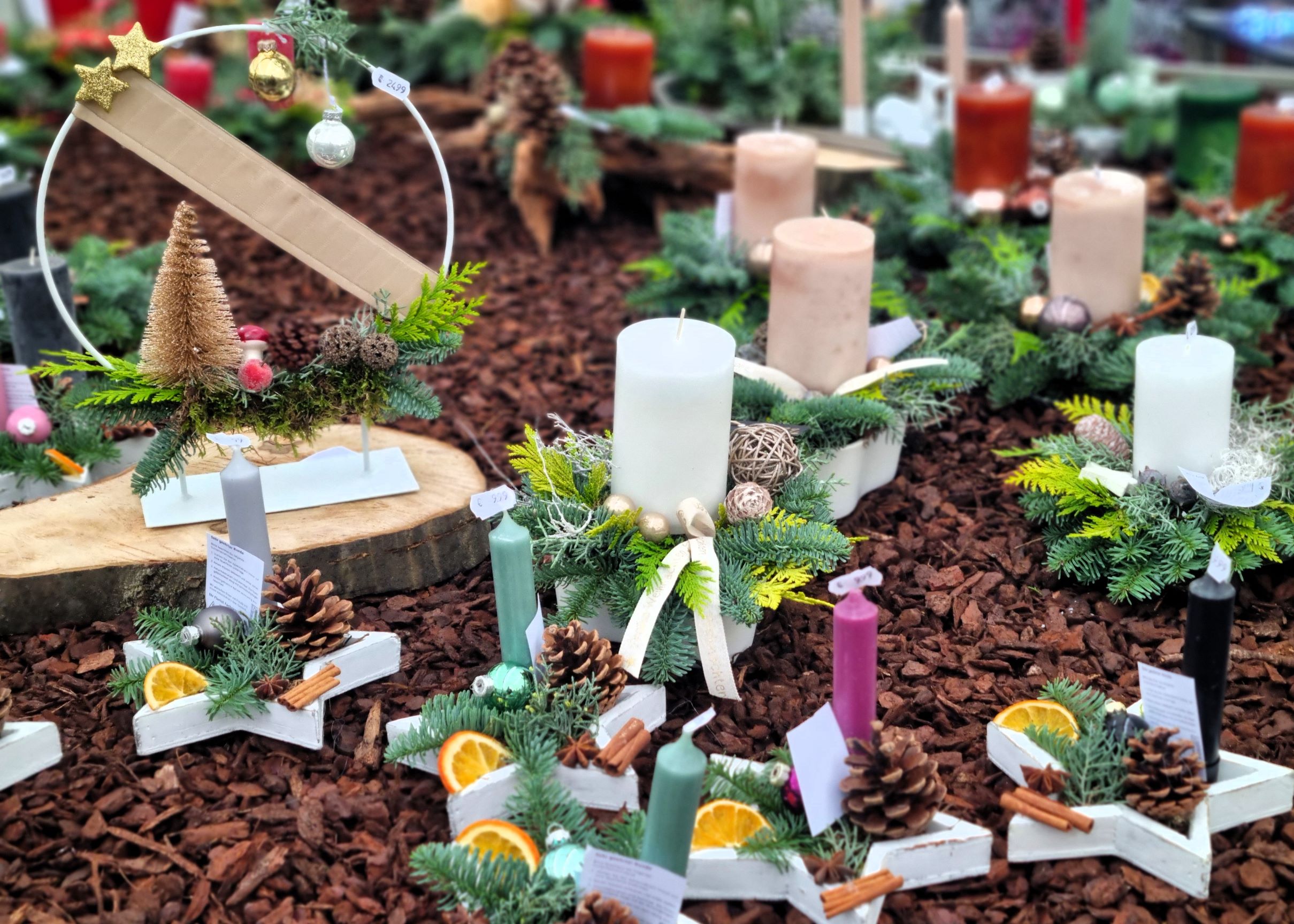 Adventsausstellung im Monheimer Blumenmarkt